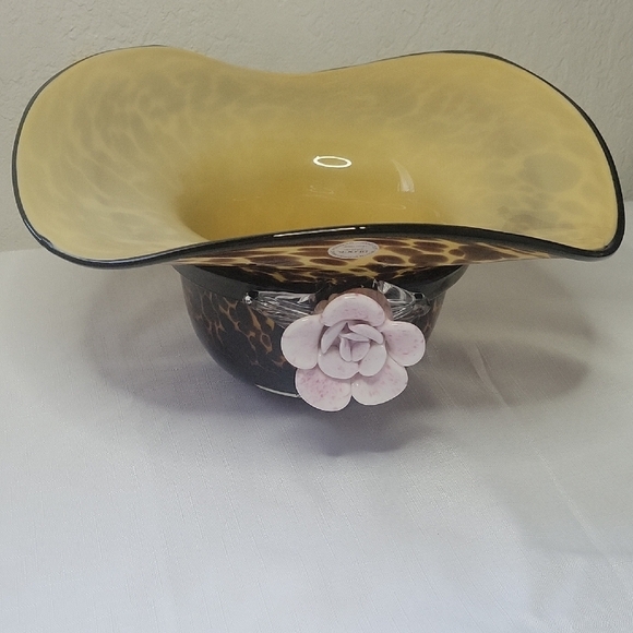 Block Crystal Vintage Leopard Print Hat with Floral Accent Size OS - Picture 8 of 9